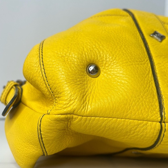 MCM Yellow Leather Silver Studded Zip Satchel/Handbag!! RARE!! ☀️💛 - Picture 5 of 16
